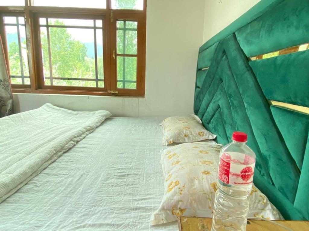 Sheen Homestay Gulmarg Luaran gambar